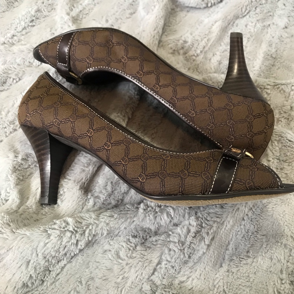 EUC* Etienne Aigner 9.5 Peep-toe Heels 👠